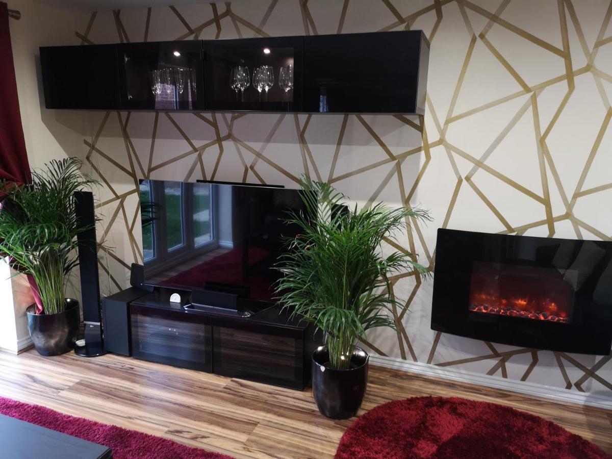 Nightingale Gardens - 4 Bed Detached House - Manchester 아파트 외부 사진