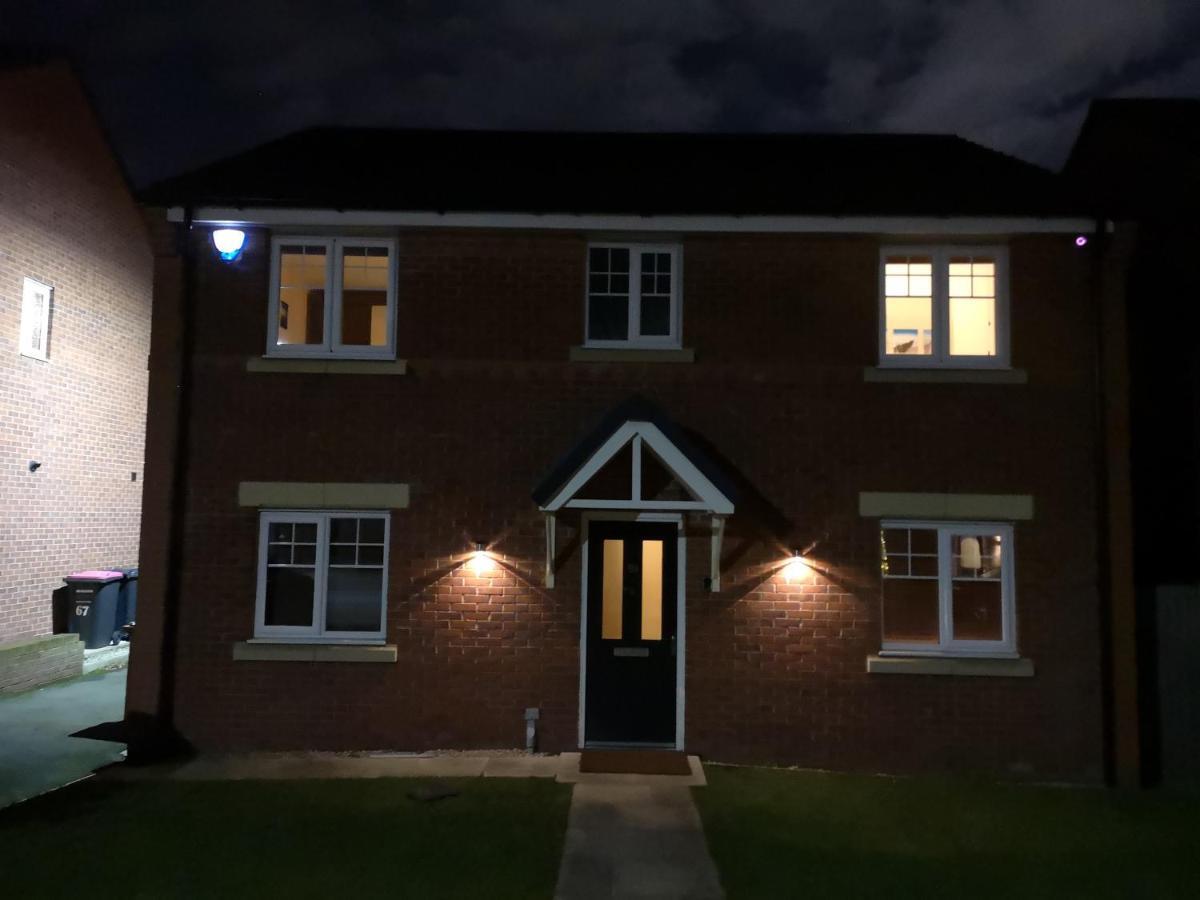 Nightingale Gardens - 4 Bed Detached House - Manchester 아파트 외부 사진