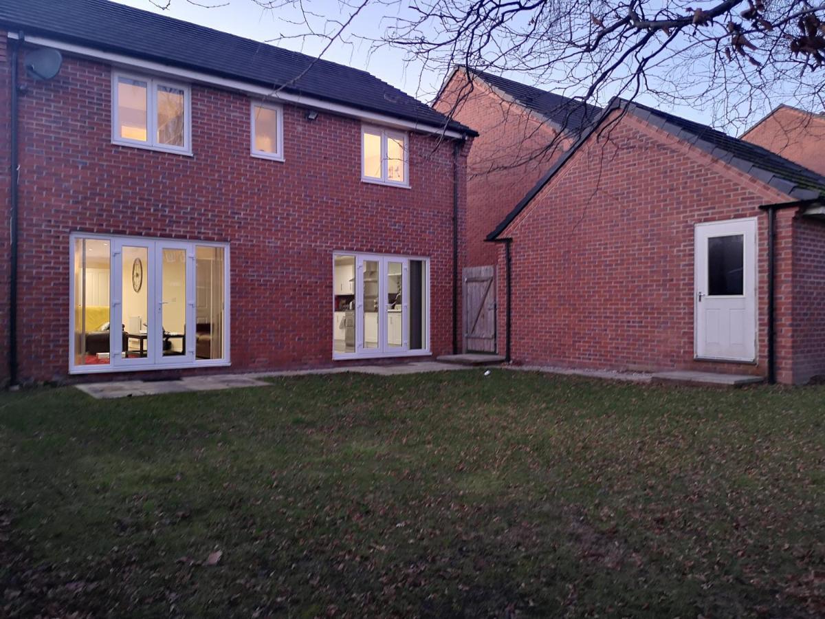 Nightingale Gardens - 4 Bed Detached House - Manchester 아파트 외부 사진