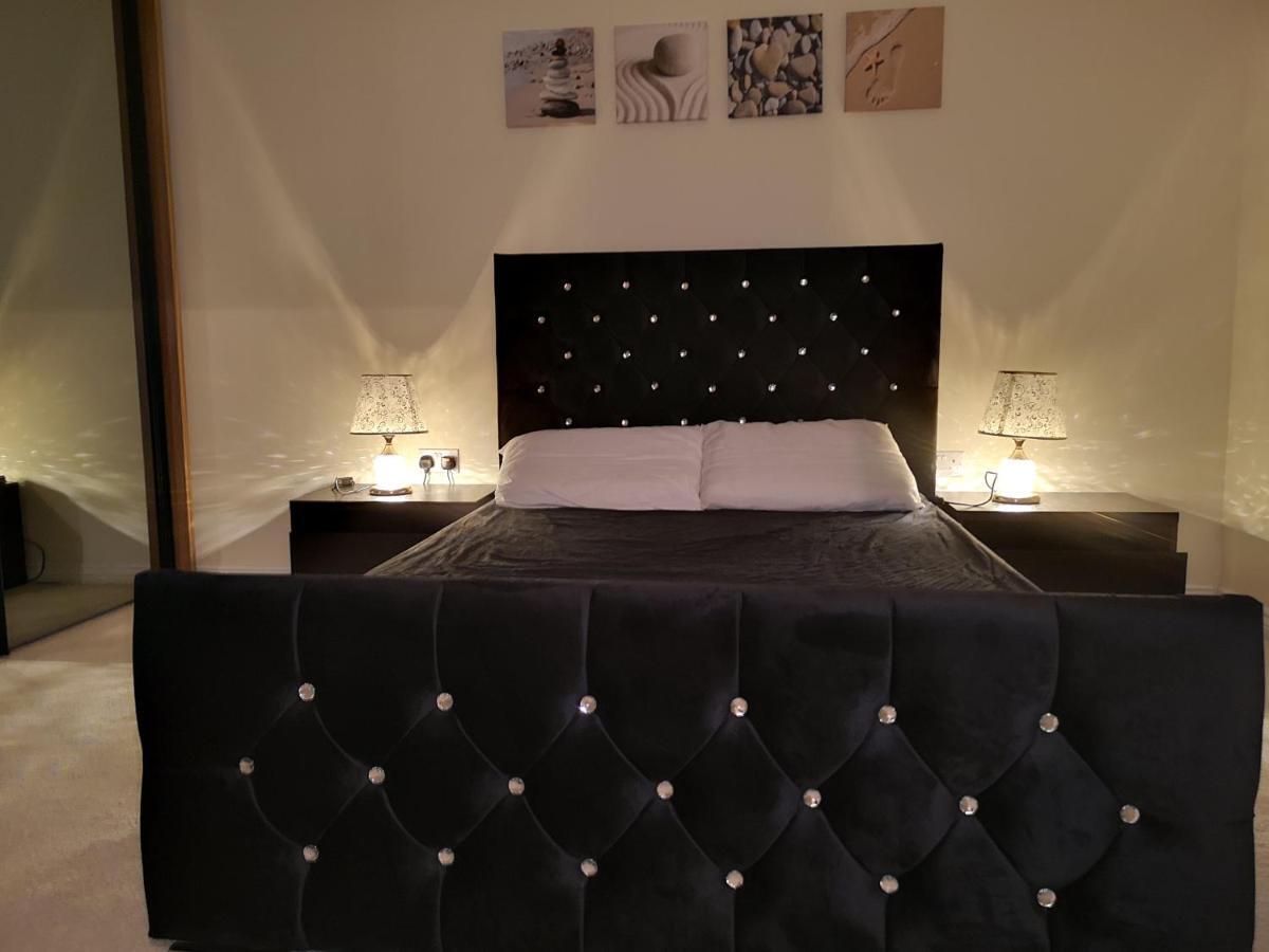 Nightingale Gardens - 4 Bed Detached House - Manchester 아파트 외부 사진