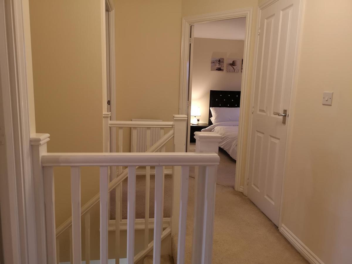 Nightingale Gardens - 4 Bed Detached House - Manchester 아파트 외부 사진
