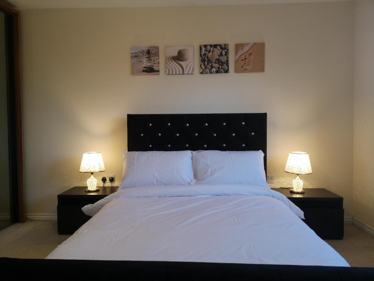 Nightingale Gardens - 4 Bed Detached House - Manchester 아파트 외부 사진